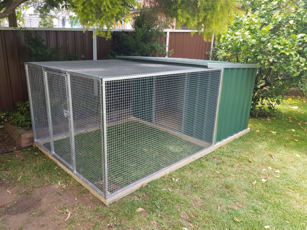 Animal Enclosures built by New Look Shed City Newcastle. 1.95m x 1.2m kennel with 2m run